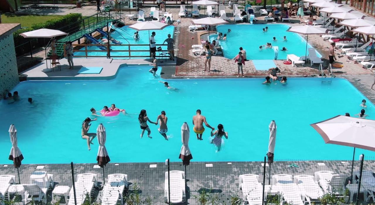 Chorna Skelya & Wellness Otel Vynohradiv